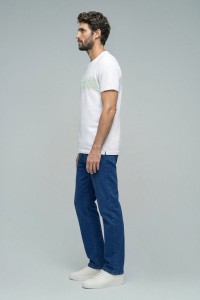T-SHIRT AVEC BRANDING