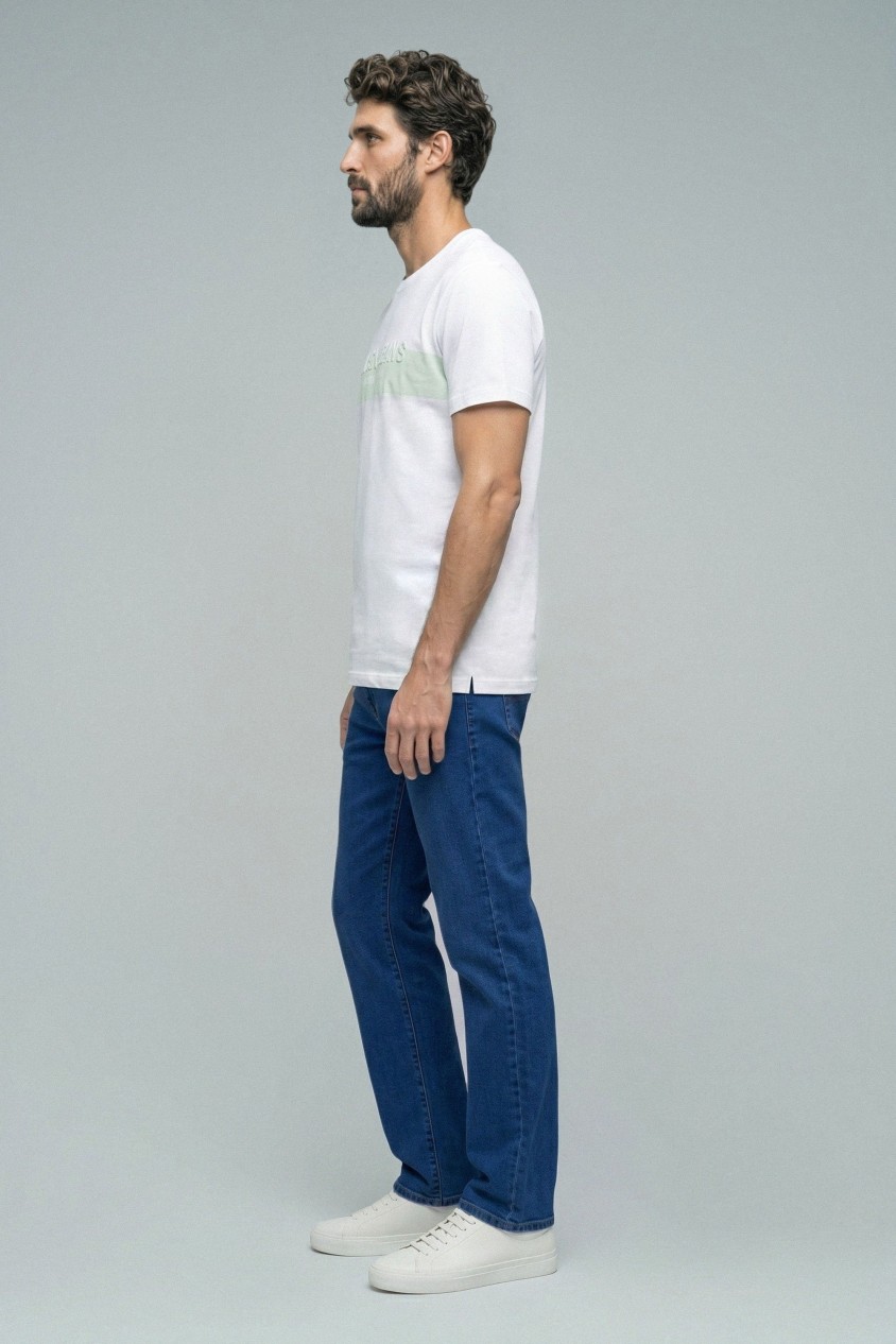 T-SHIRT CON BRANDING