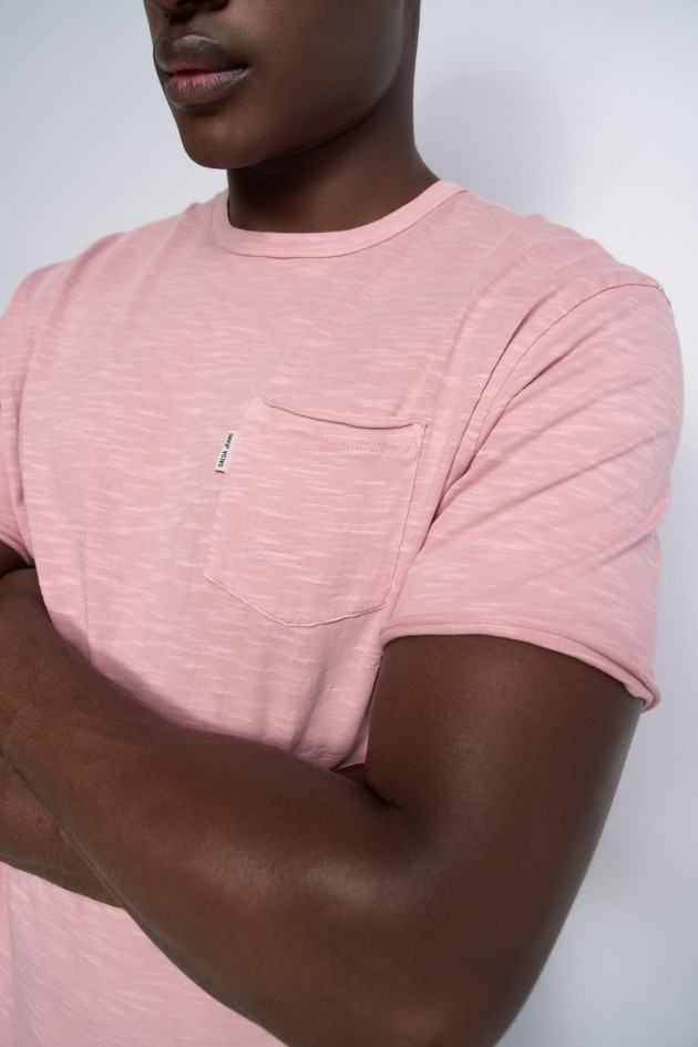 T-SHIRT AVEC POCHE