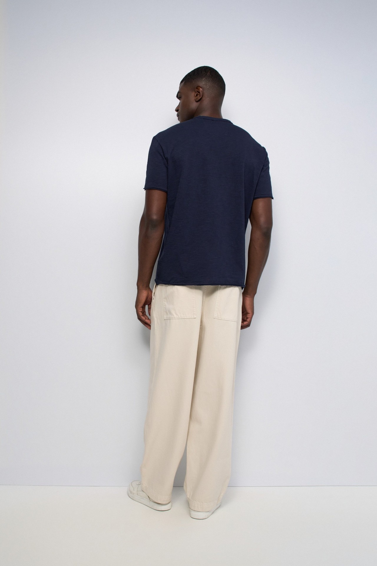 T-SHIRT WITH POCKET