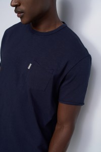 T-SHIRT WITH POCKET
