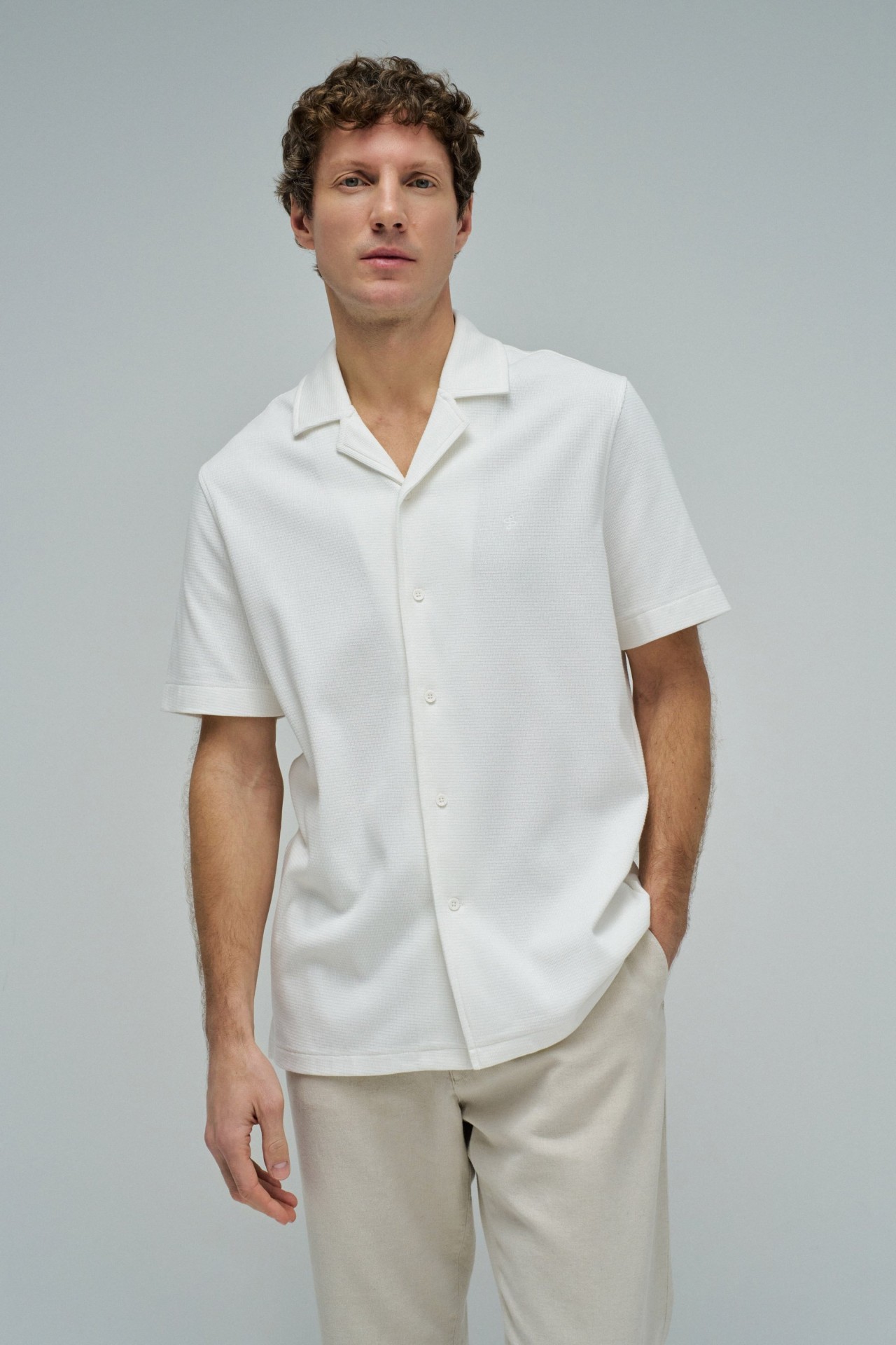 TEXTURED SHIRT