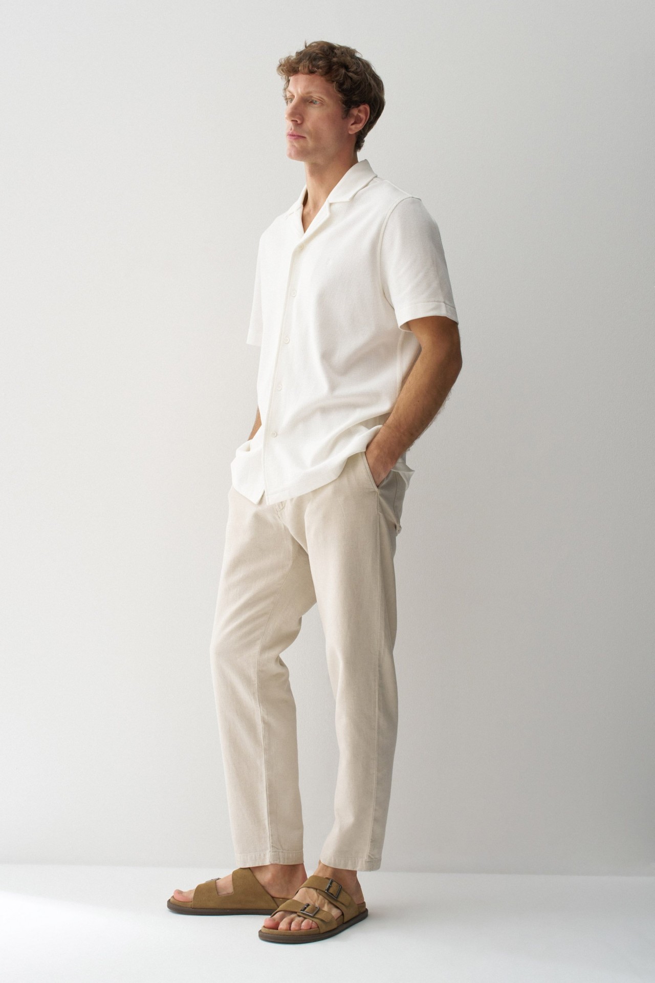 TEXTURED SHIRT