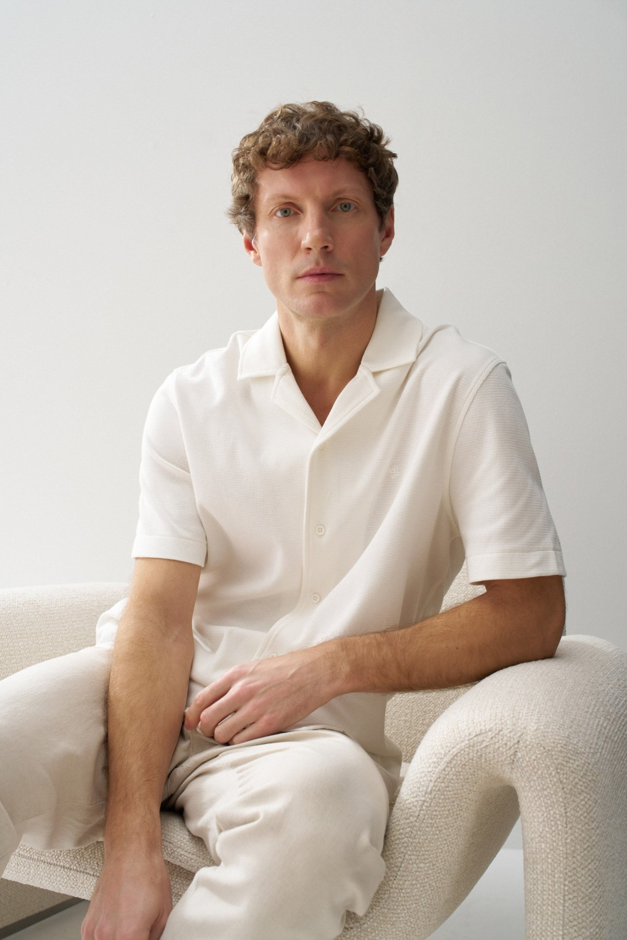 TEXTURED SHIRT