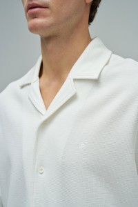 TEXTURED SHIRT
