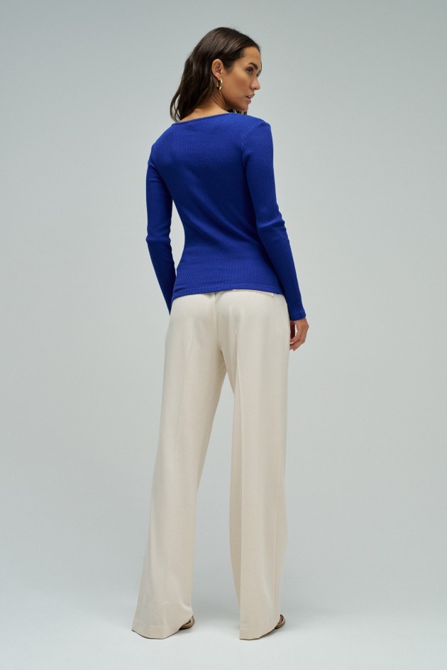 RIBBED KNIT TOP