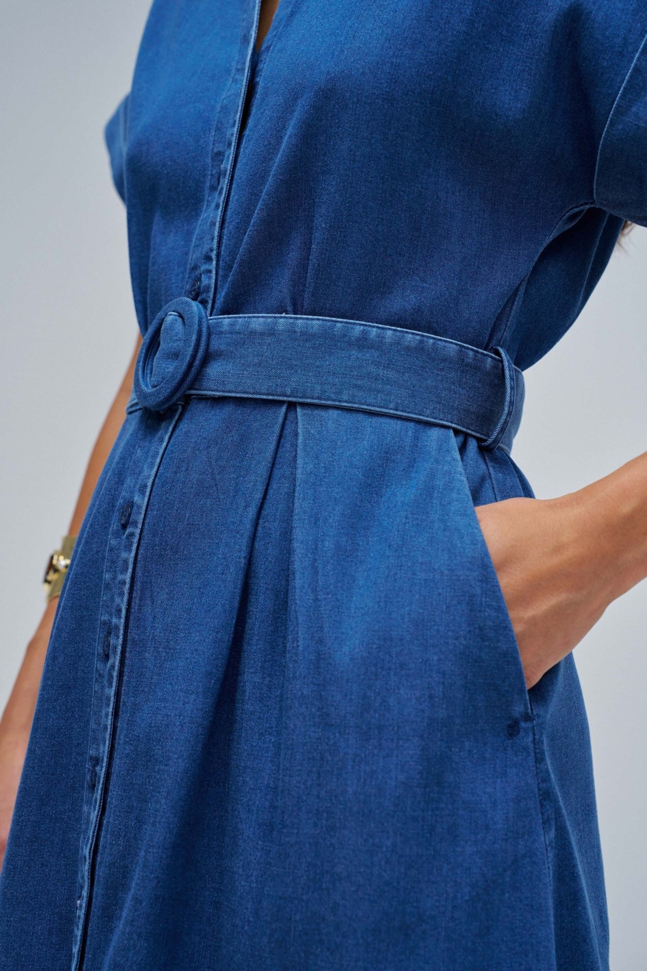 ROBE MIDI EN DENIM