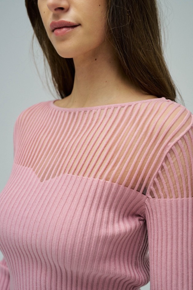 CAMISETA ACANALADA CON TRANSPARENCIA