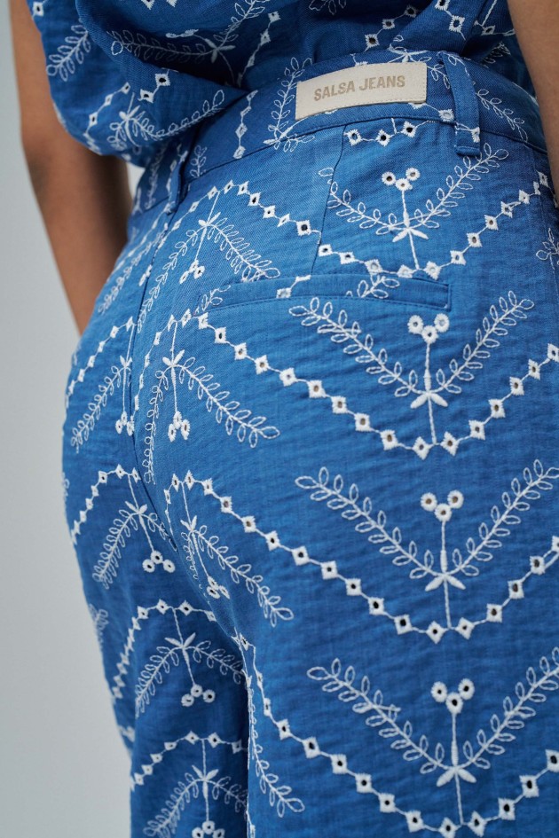 CROPPED WIDE CHINO TROUSERS WITH EMBROIDERY