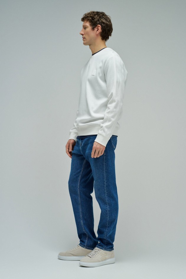 TEXTURED SWEATSHIRT