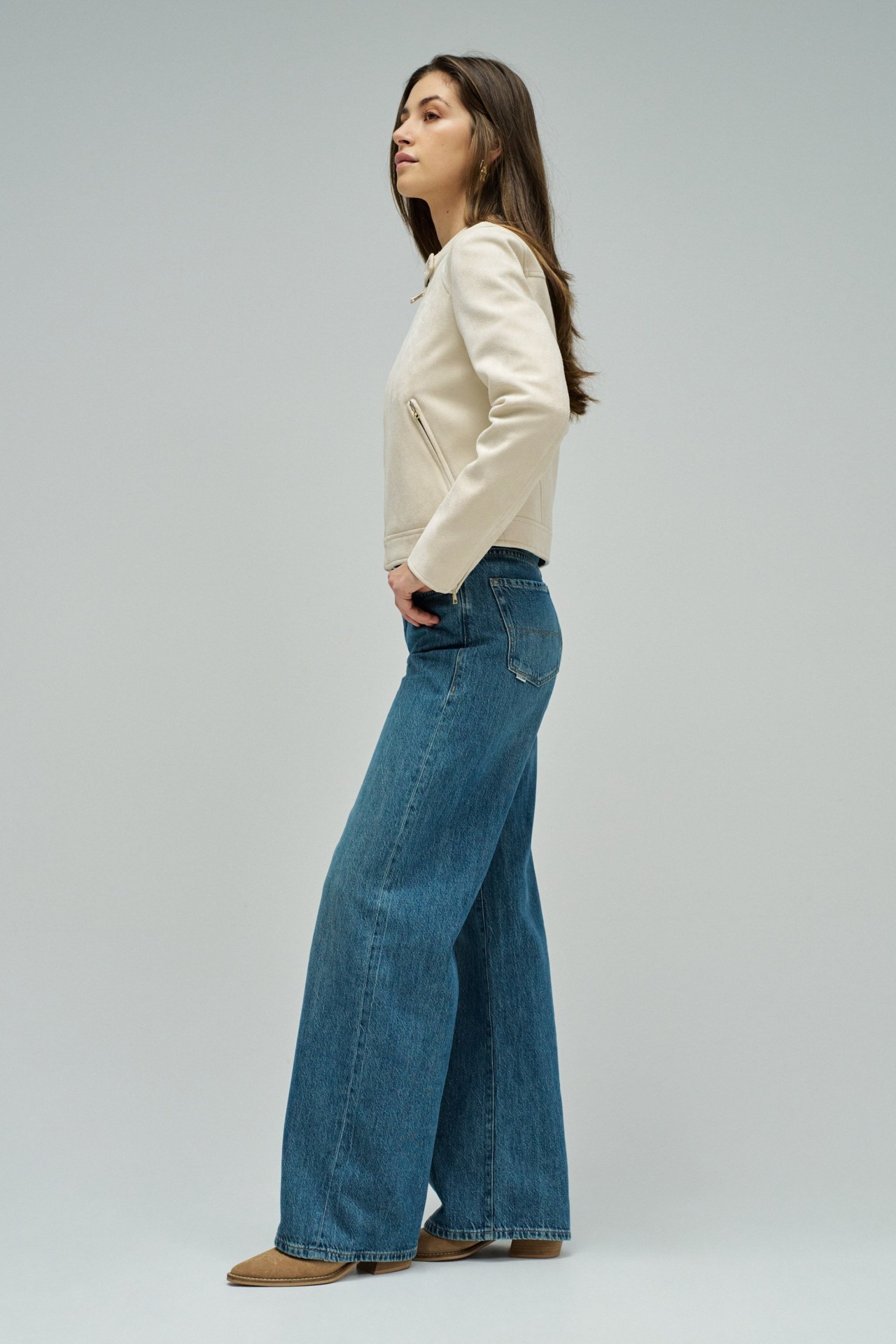 JAS MET SU�DE-LOOK