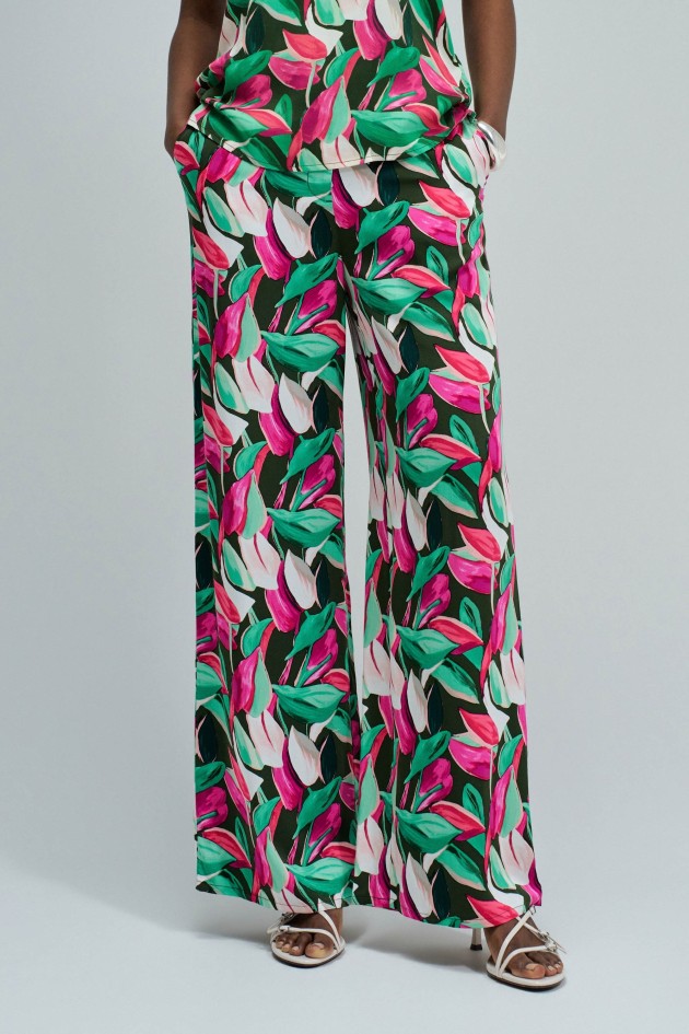 REGULAR FIT TROUSERS WITH FLORAL PATTERN