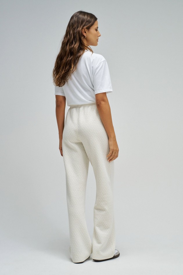 CALÇAS JOGGERS COM JACQUARD E LUREX