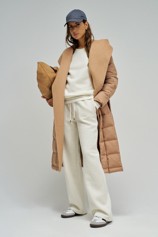 CALÇAS JOGGERS COM JACQUARD E LUREX