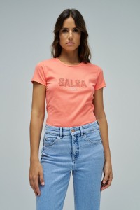 T-SHIRT MIT BRANDING