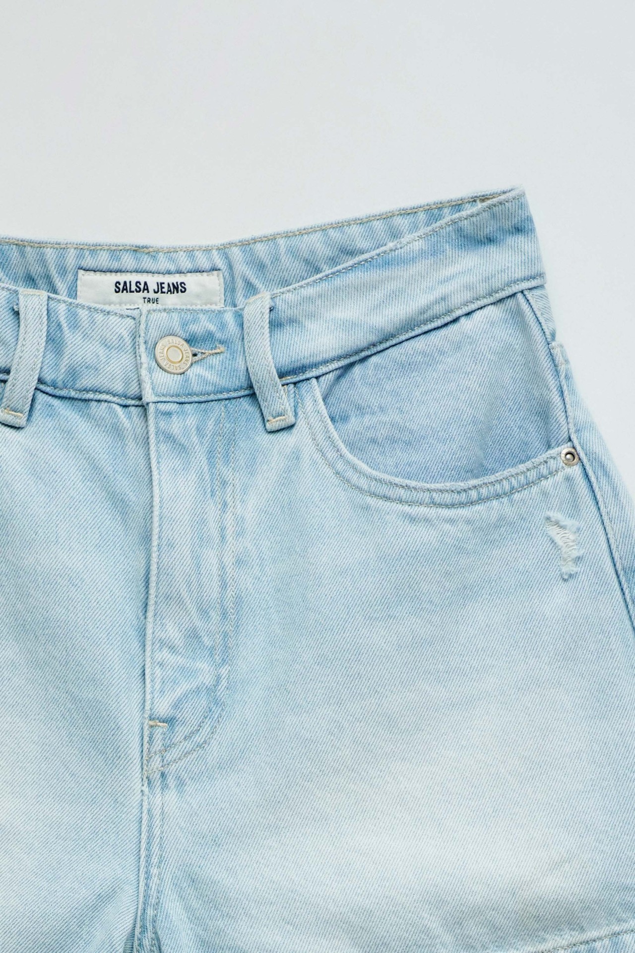 PANTALONES CORTOS TRUE