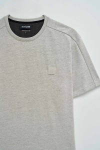 T-SHIRT COM BRANDING