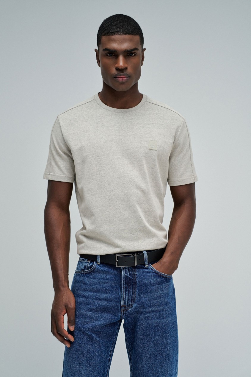 T-SHIRT CON BRANDING