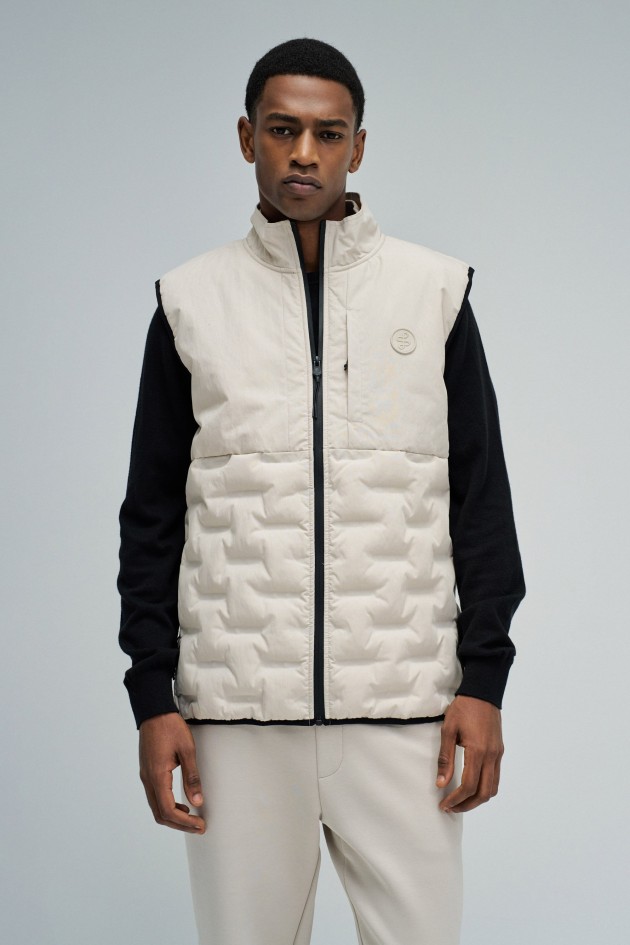 GEVULDE VEST