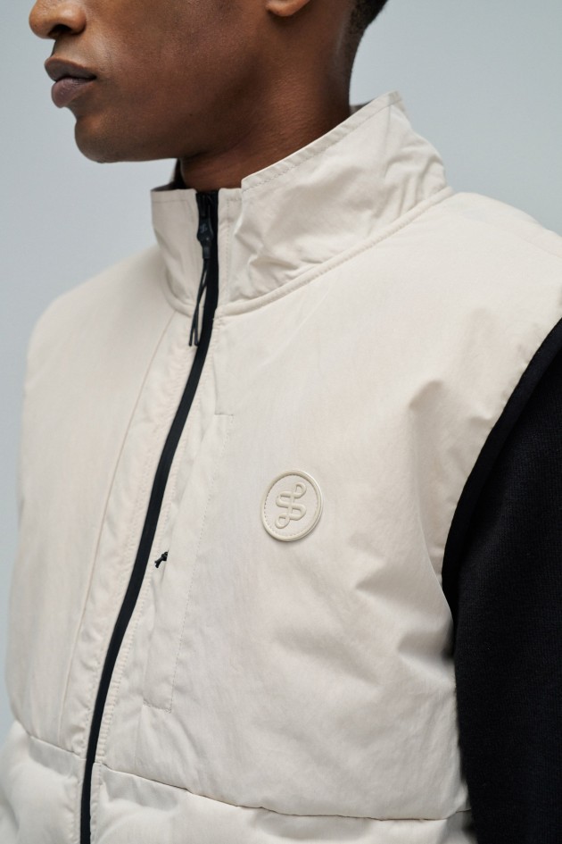 GEVULDE VEST