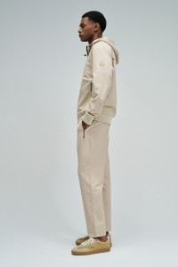 REGULAR FIT JACKE