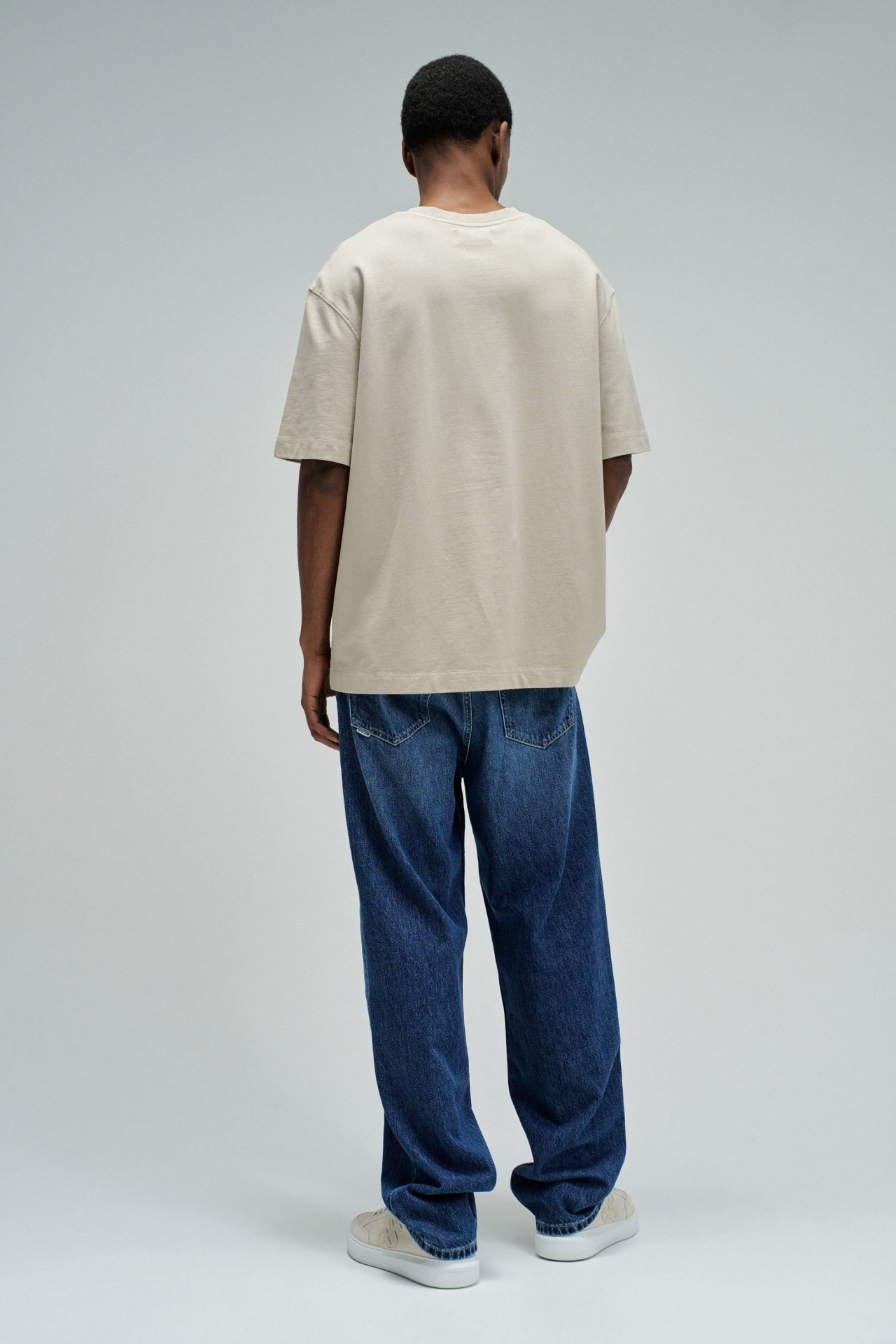 T-SHIRT MET BRANDING
