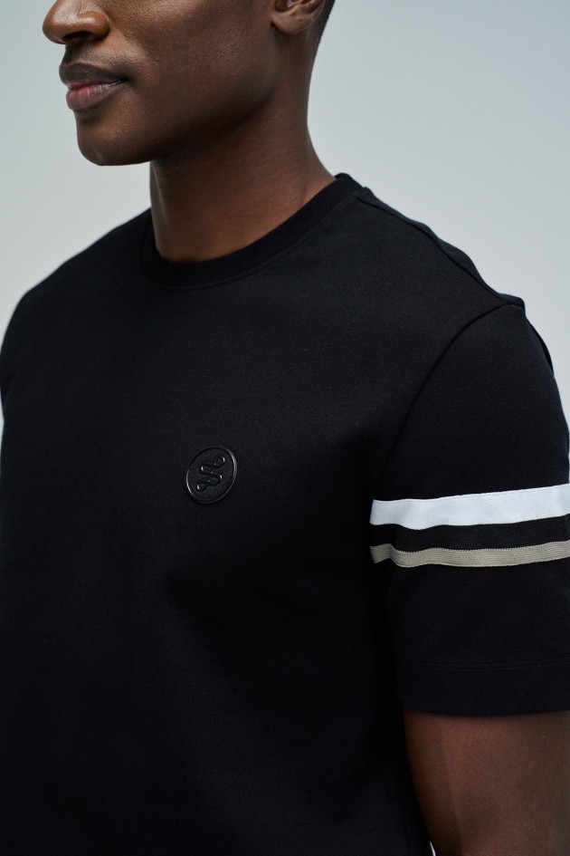 T-SHIRT MET STREPEN