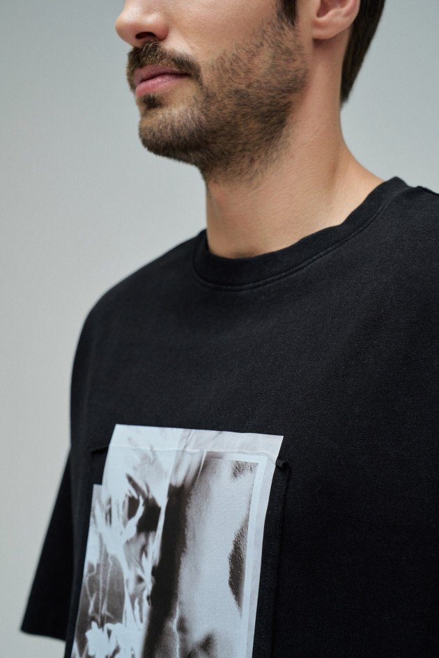 T-SHIRT MET PRINT