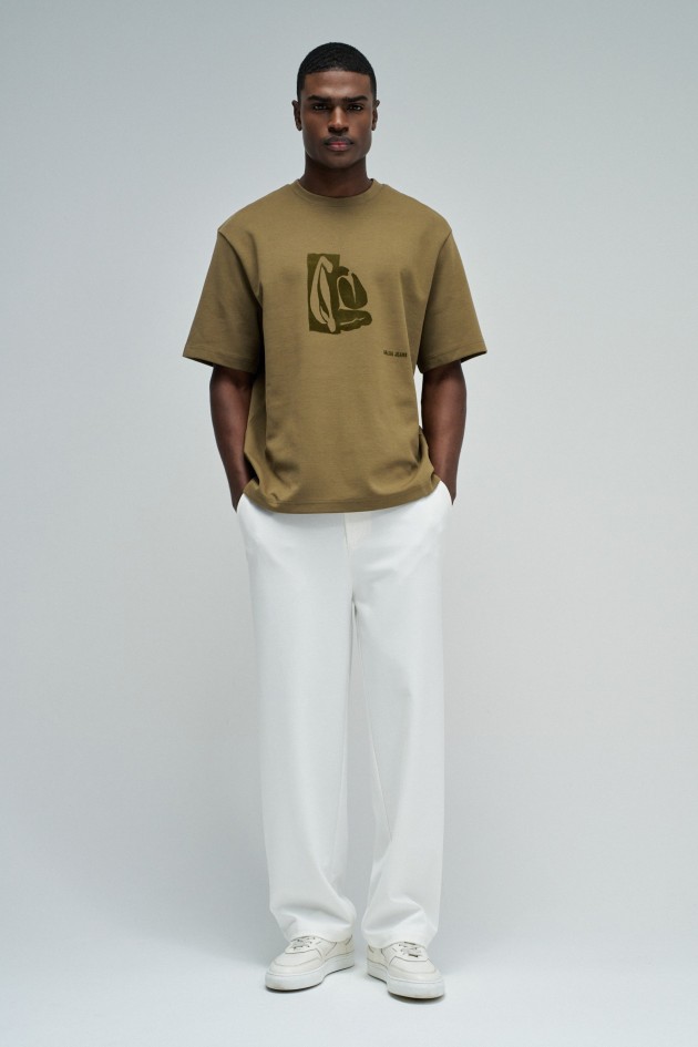 T-SHIRT MET FLUWELEN PRINT