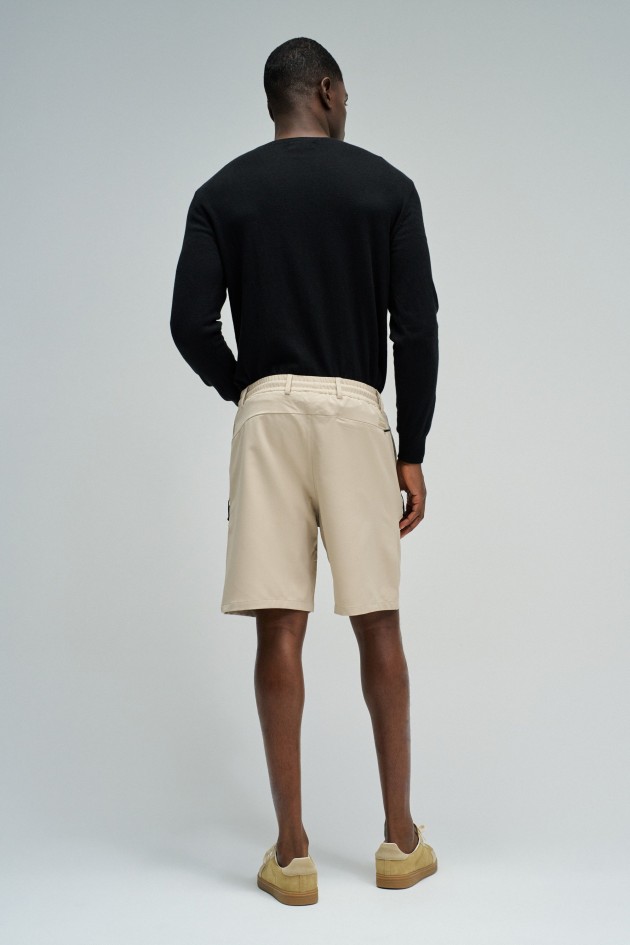 REGULAR FIT SHORTS