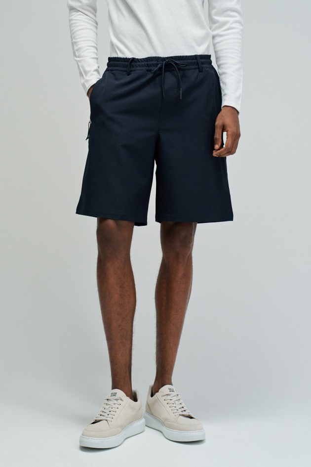 REGULAR FIT SHORTS