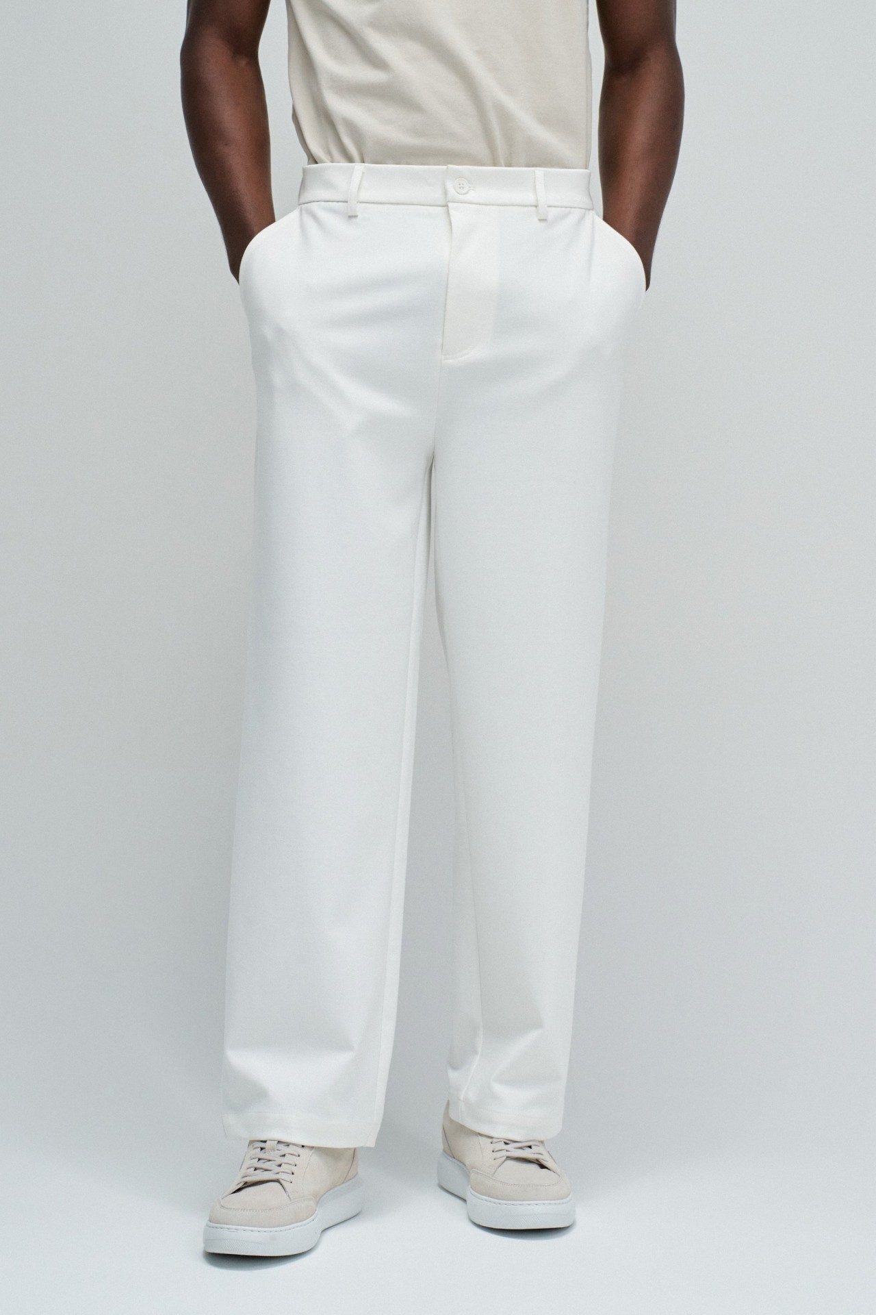 CHINO TROUSERS WITH ELASTIC WAISTBAND