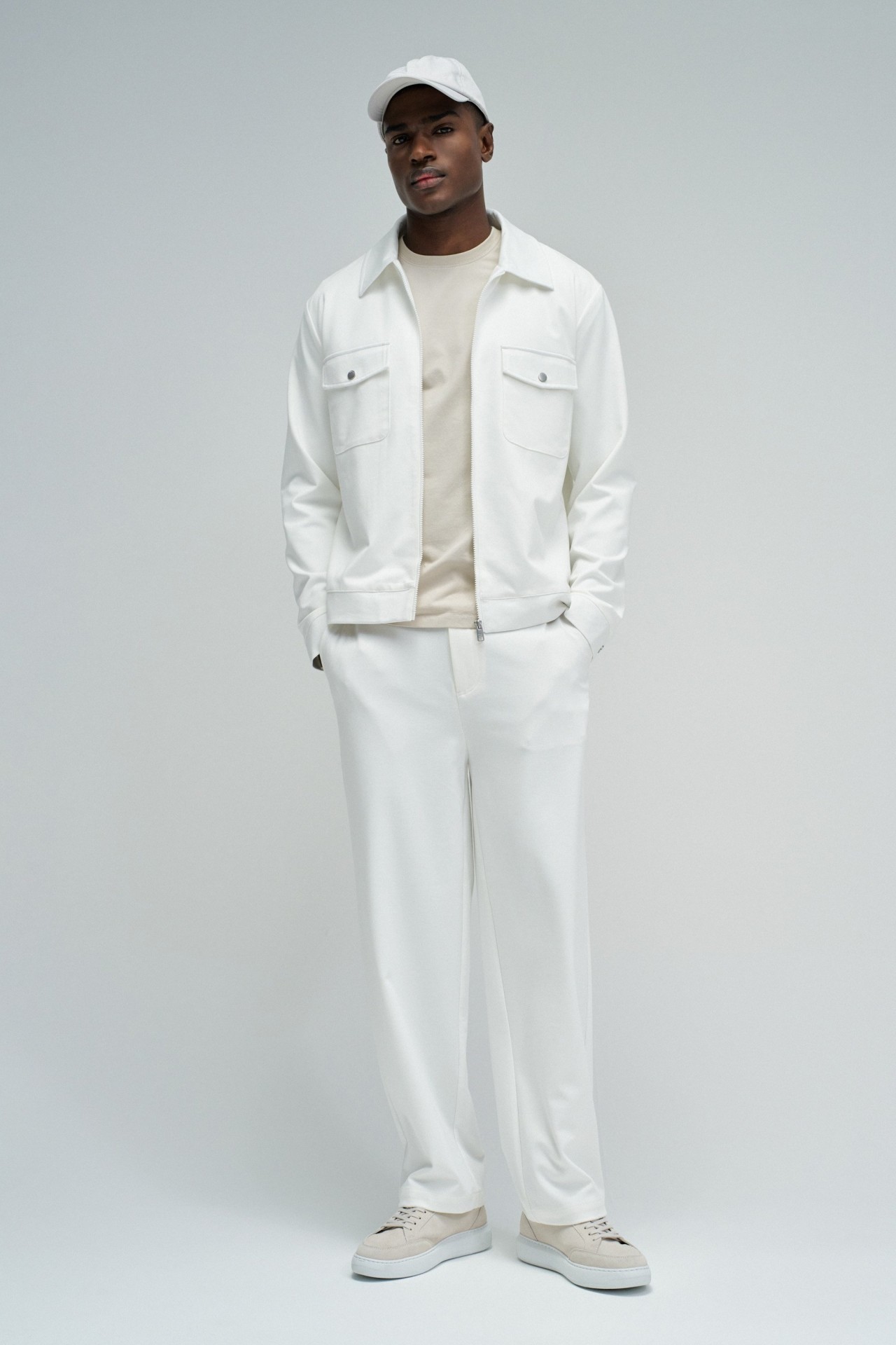 CHINO TROUSERS WITH ELASTIC WAISTBAND