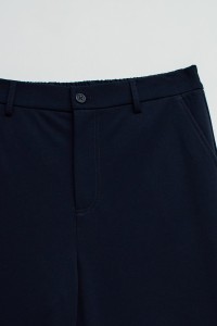 CHINOBROEK MET ELASTISCHE TAILLE