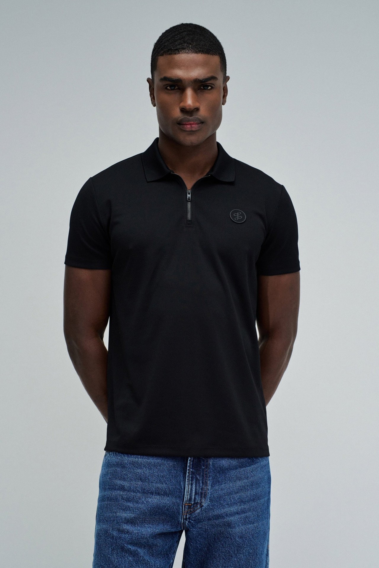 POLO WITH ZIPPER