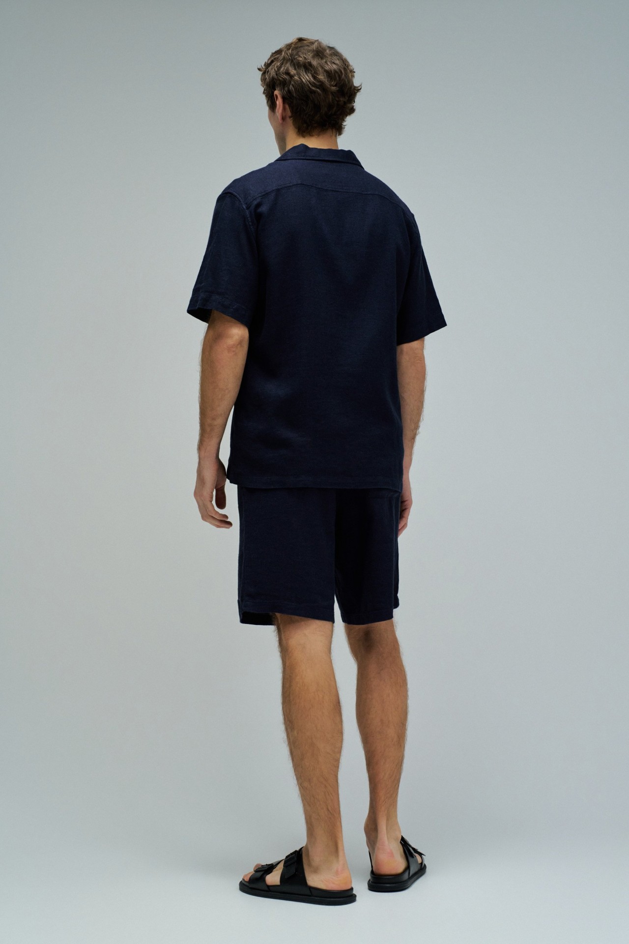 CAMISA COM LINHO
