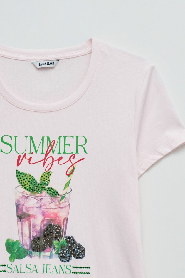 T-SHIRT WITH PRINT AND BRANDING