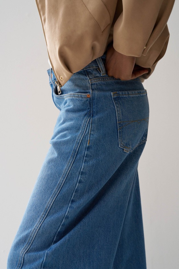 BARREL JEANS