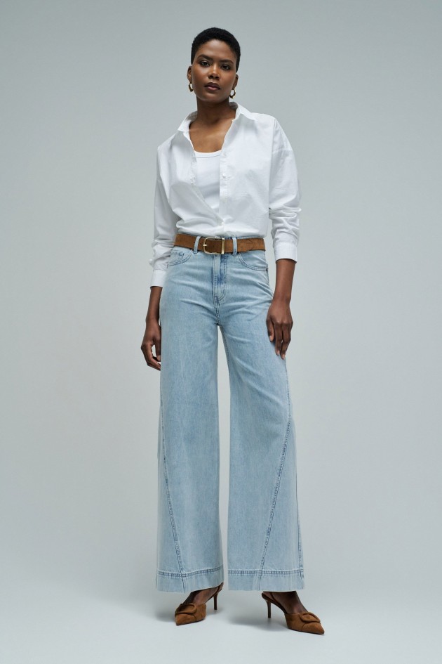 SUPER WIDE LEG JEANS