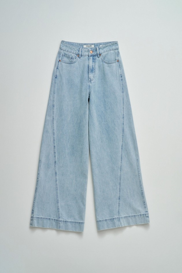 SUPER WIDE LEG JEANS