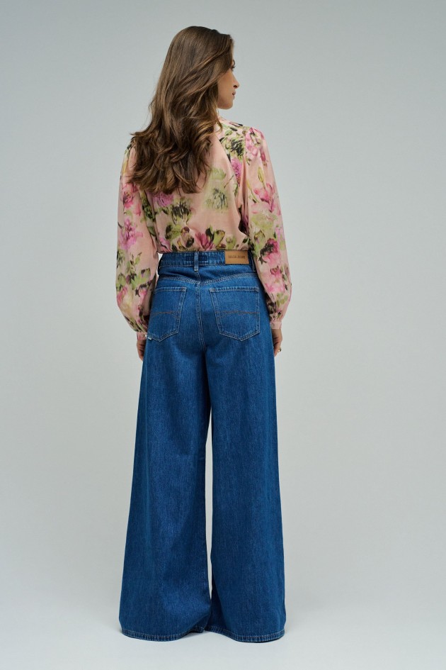 SUPER WIDE LEG JEANS