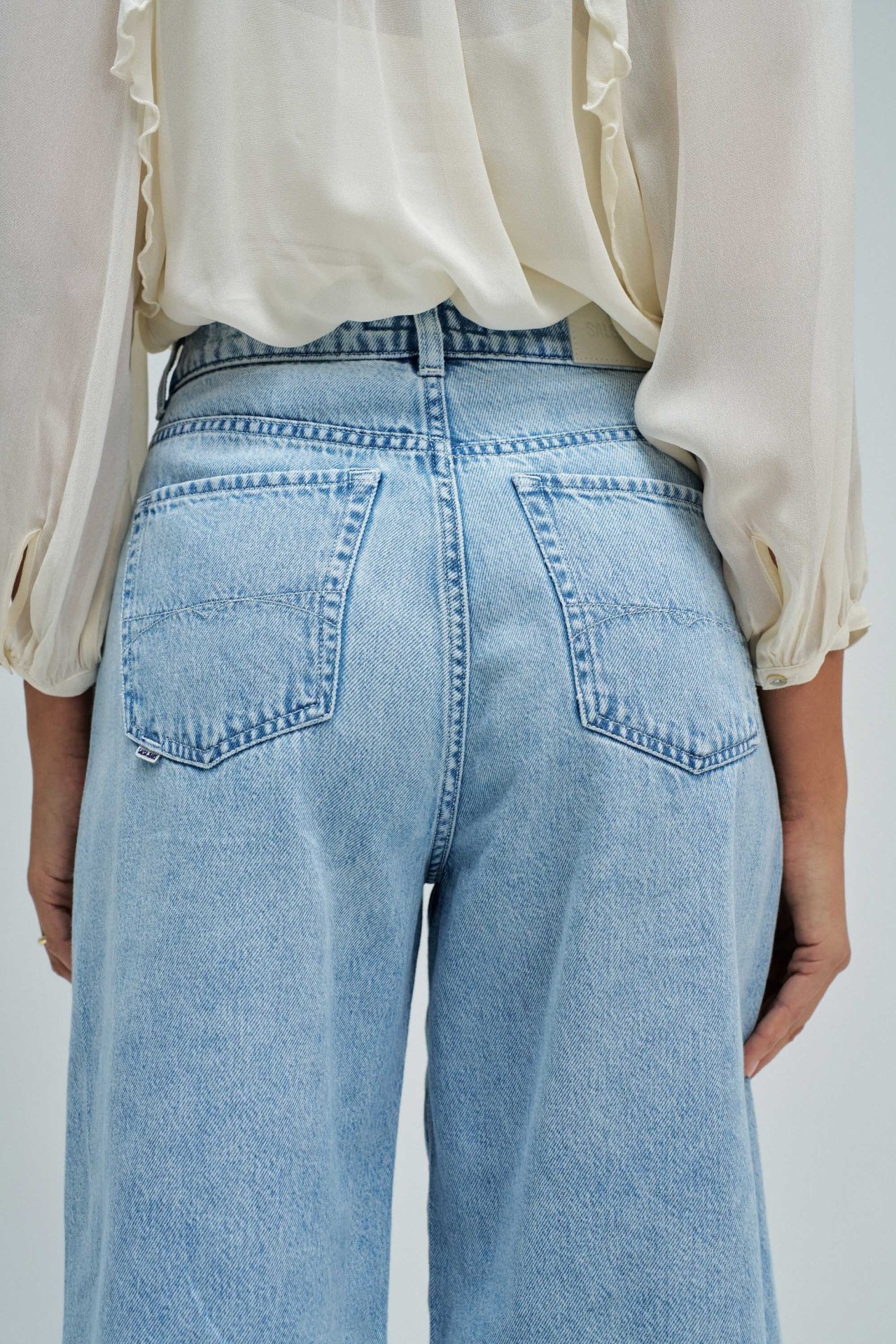DENIM LONG SHORTS