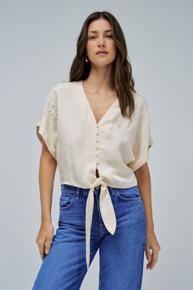LIGHTDENIM BLUSE MIT SCHLEIFE AM SAUM