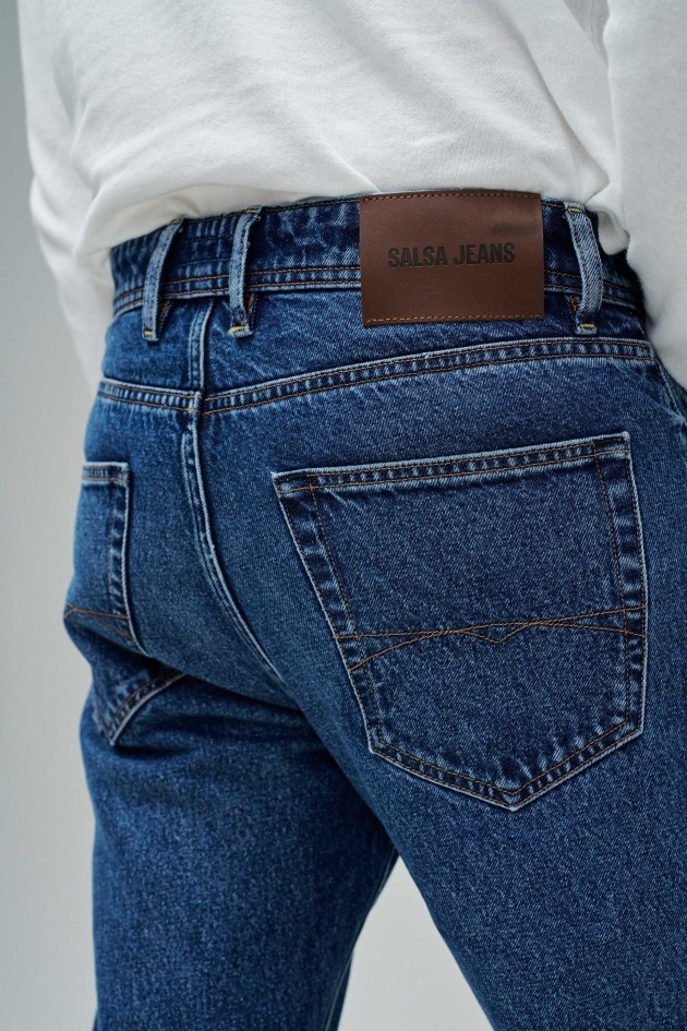 JEANS STRAIGHT FIT