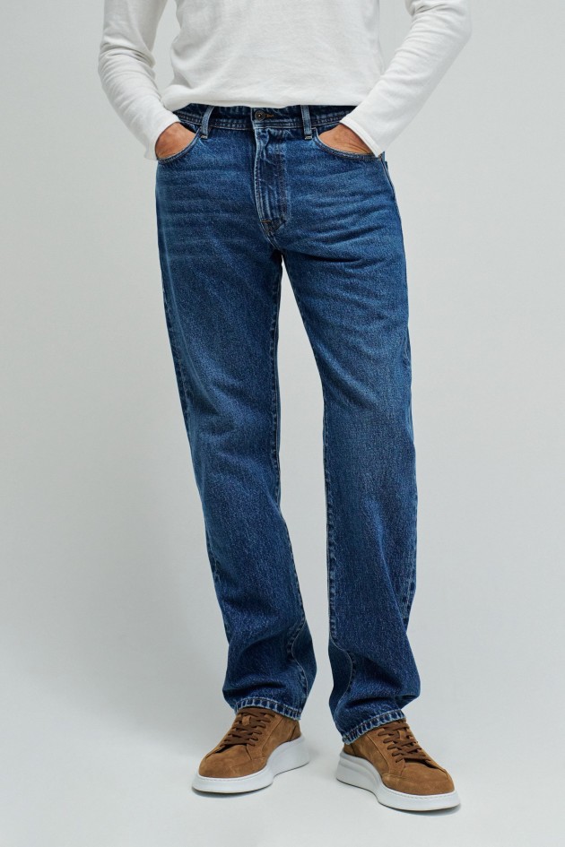 JEANS STRAIGHT FIT
