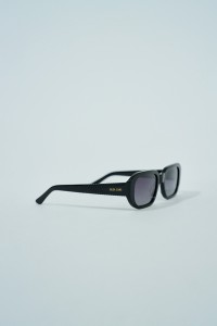 TRENDY SUNGLASSES