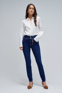 SECRET PUSH IN SKINNY JEANS SECRET PUSH IN SKINNY JEANS