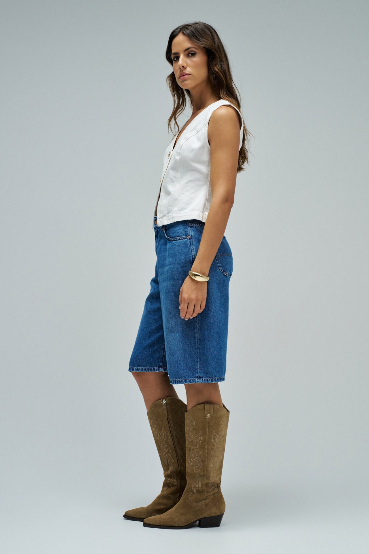 CHALECO EN DENIM