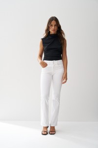SECRET PUSH IN BOOTCUT JEANS SECRET PUSH IN BOOTCUT JEANS