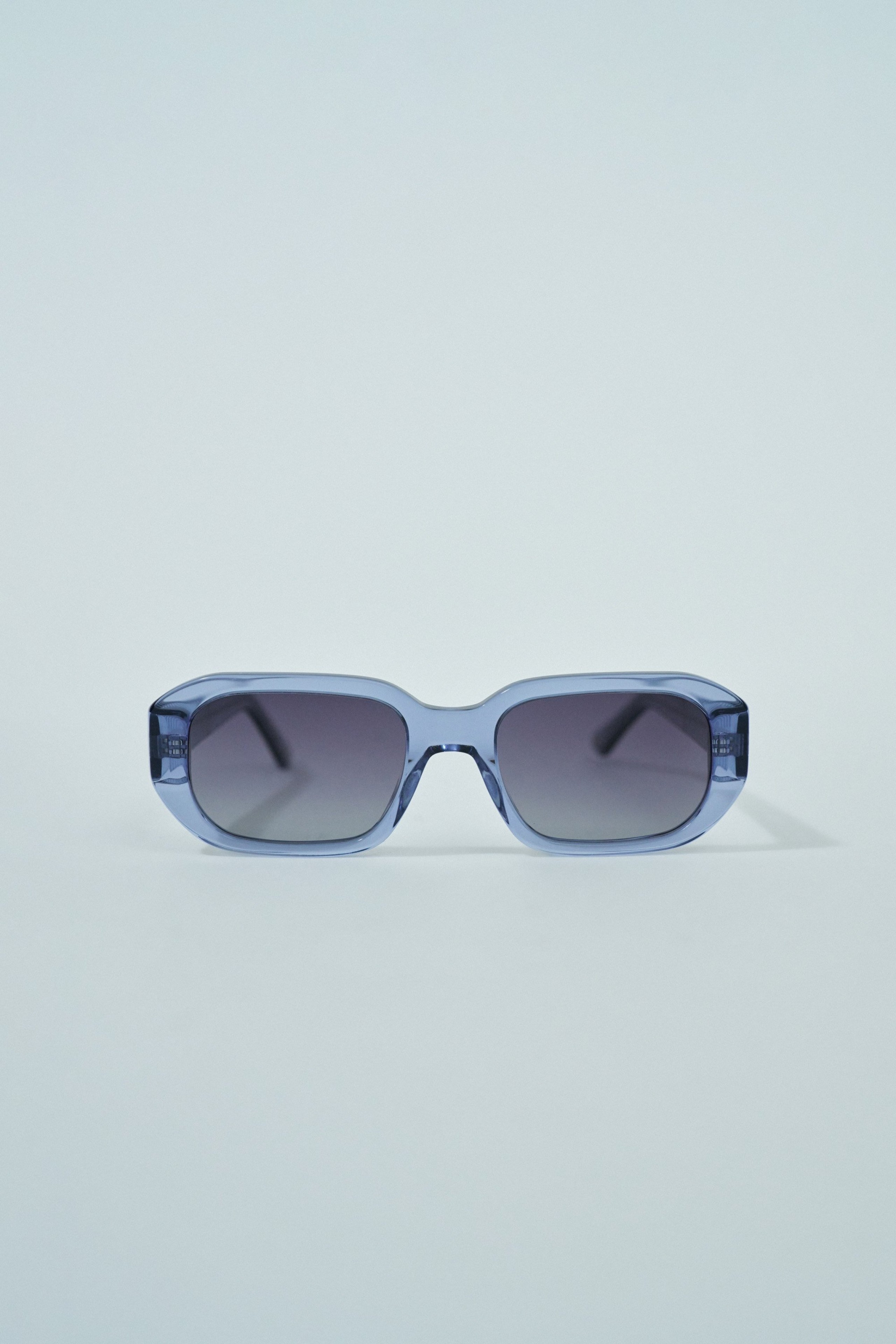 TRENDY SUNGLASSES